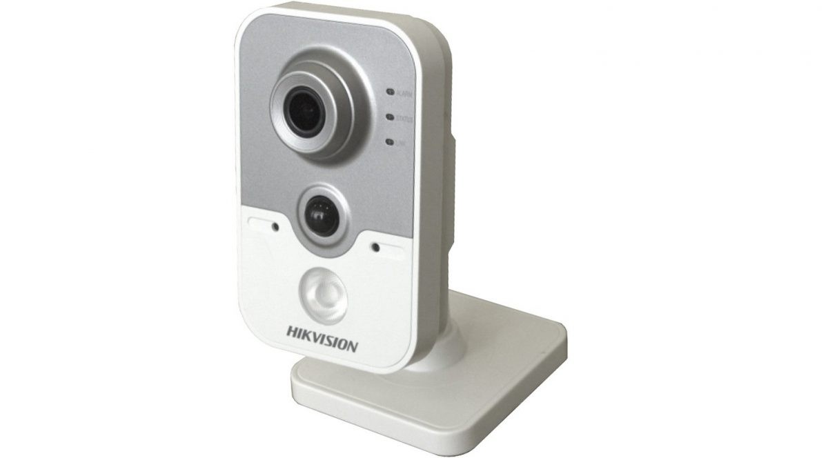 Hikvision DS-2CD2422FWD-IW